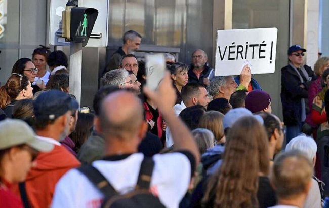 40 тысяч французов протестовали против COVID-пропусков (ФОТО, ВИДЕО)