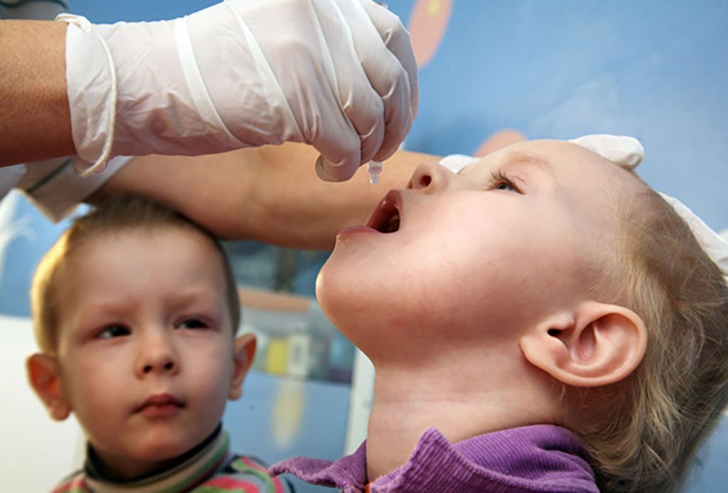 В МОЗ заявили о критически низком уровне вакцинации от полиомиелита в Украине