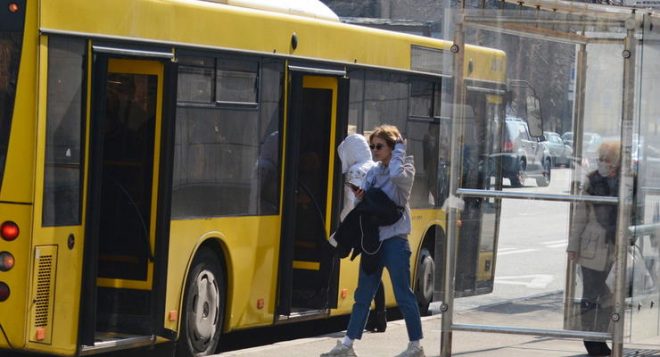 На Киевщине не будут пускать в транспорт невакцинированных