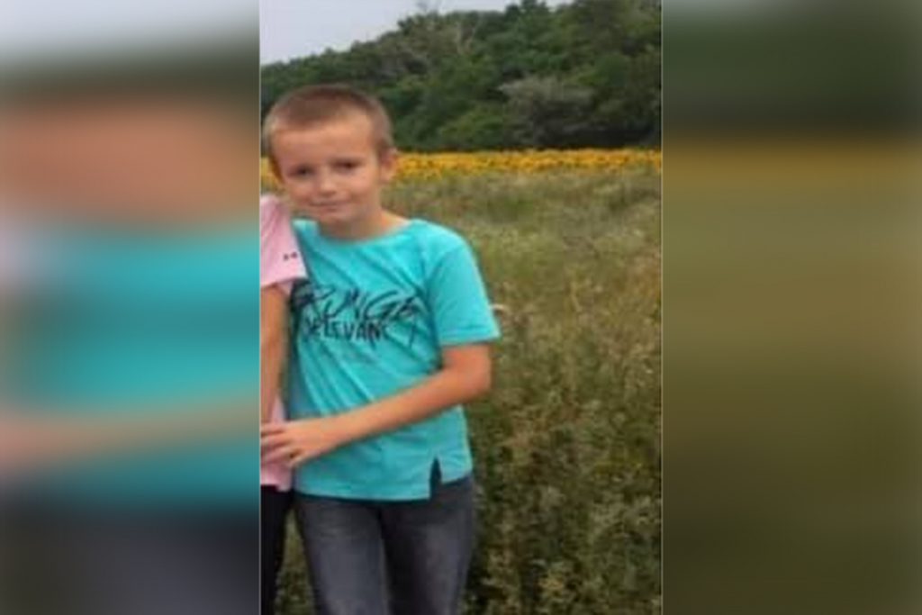 На Днепропетровщине без вести пропал 12-летний мальчик (ФОТО)