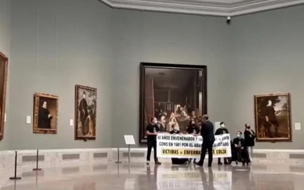 В Мадриде группа людей захватила музей (ФОТО) 