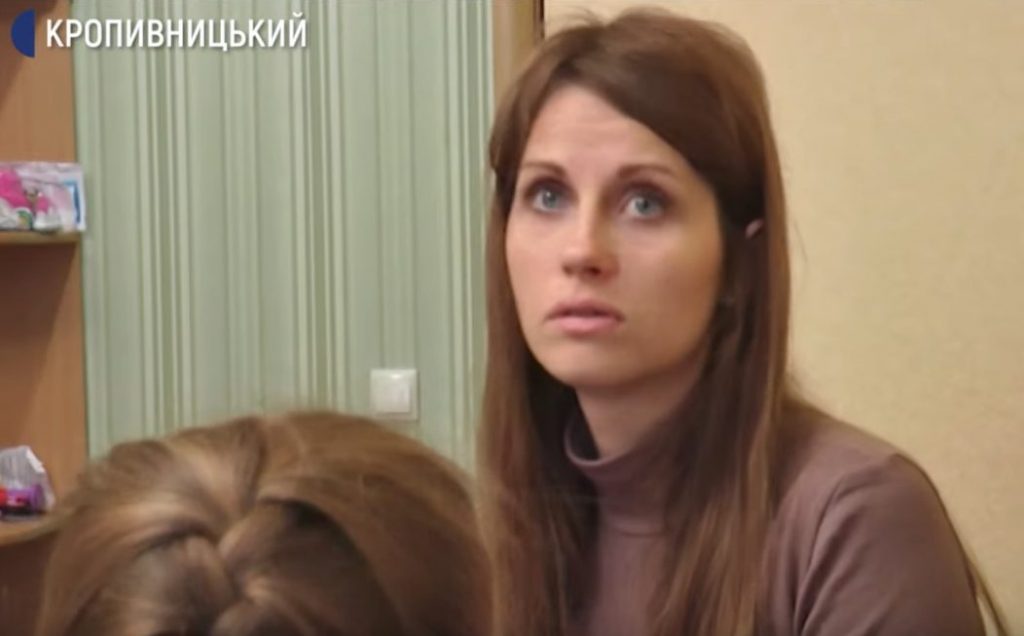 Вдова украинского героя получила от властей «убитую» квартиру (ФОТО, ВИДЕО) 