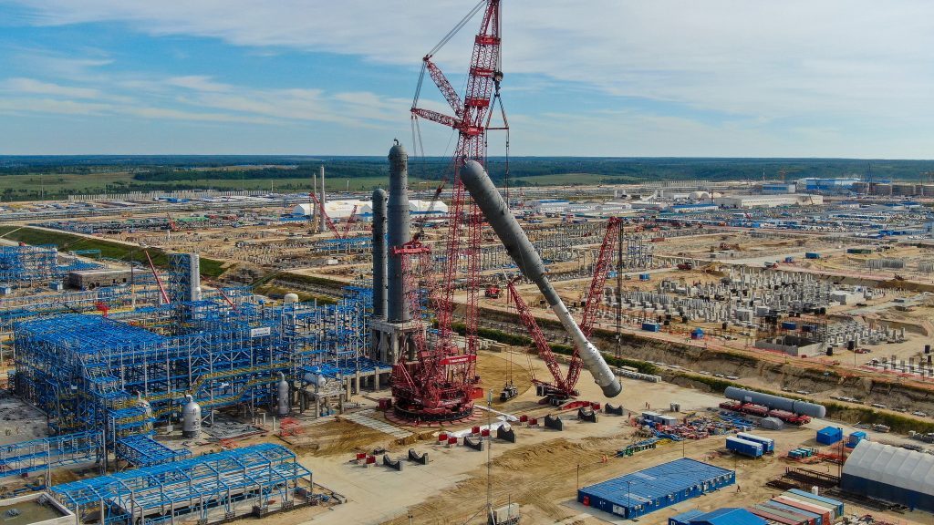 В России на заводе «Газпрома» прогремел мощный взрыв с последующим пожаром (ВИДЕО)