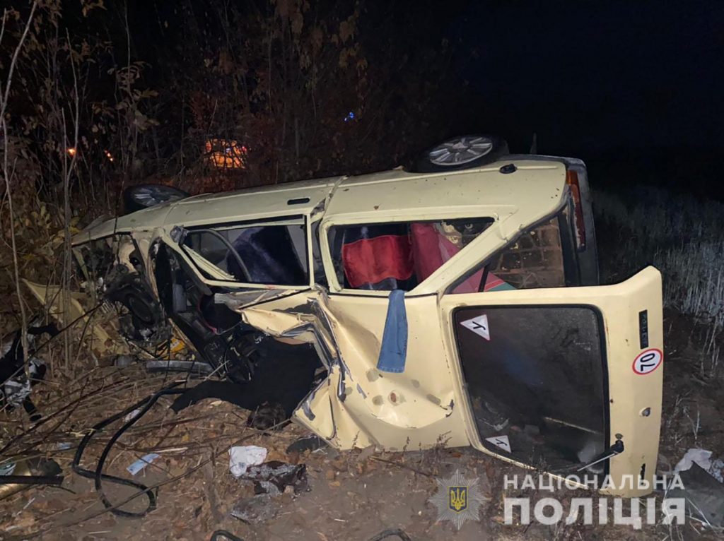 Смертельное ДТП в Запорожской области: погиб парень и подросток, еще трое в больнице (ФОТО) 