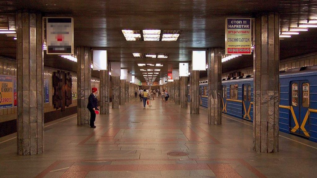  В киевском метро произошла поножовщина (ВИДЕО)