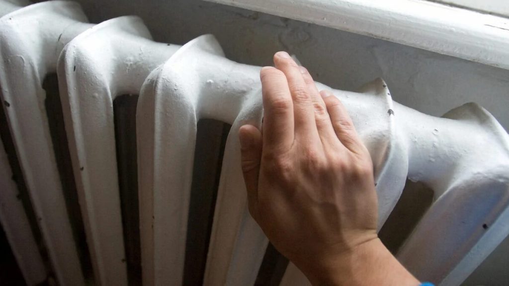 В Украине без тепла остается 45% домов
