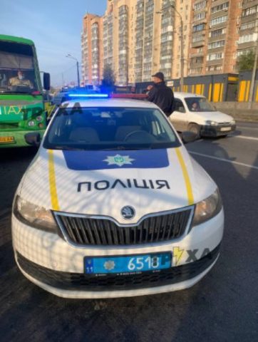 В Харькове маршрутчик обругал полицейского (ВИДЕО) 