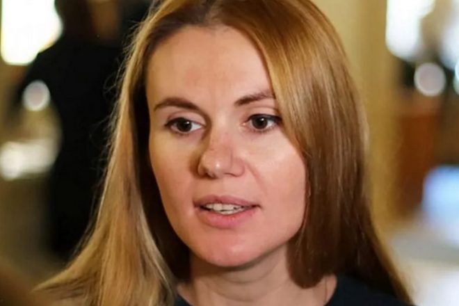 Анну Скороход допросили по делу о смерти нардепа Полякова