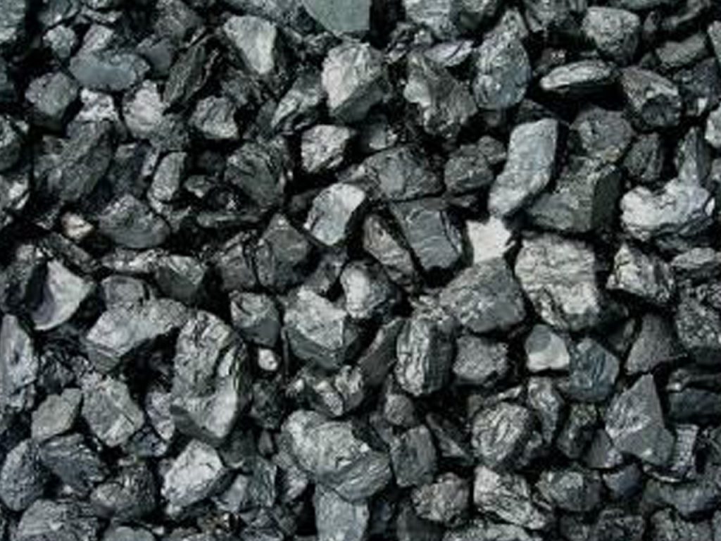 Эксперт объяснил причину уменьшения угля на складах ТЭС