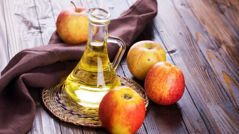 Яблочный уксус улучшит здоровье и уберет морщины &#8212; эксперты