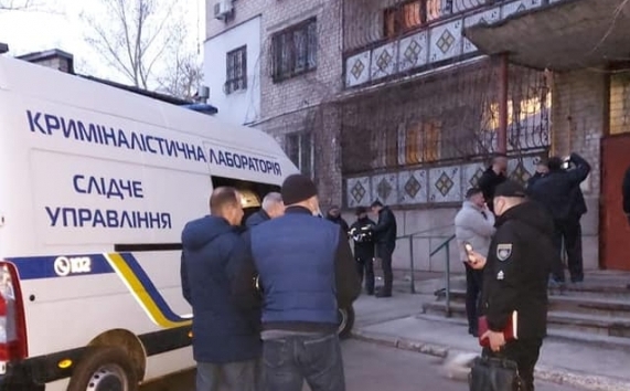 Жителя Николаева обвинили в убийстве женщины и ограблении АЗС (ФОТО)