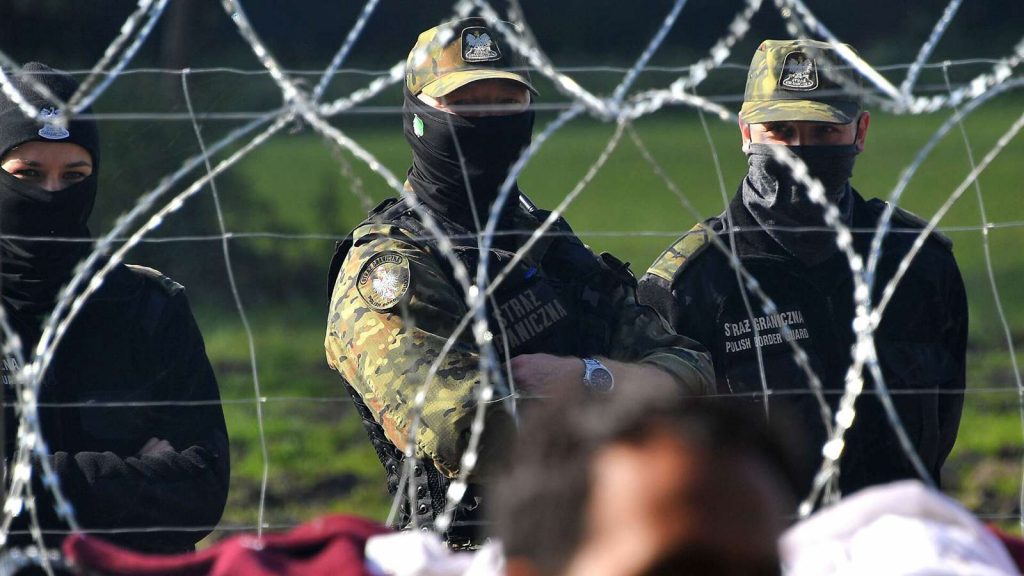 Эксперт назвал причины кризиса на границе Польши и Белоруссии