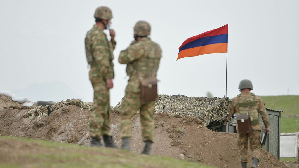 На границе с Азербайджаном погибли шесть армянских военных
