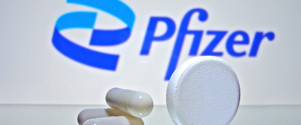 Pfizer разрешил другим компаниям производить свои таблетки от коронавируса