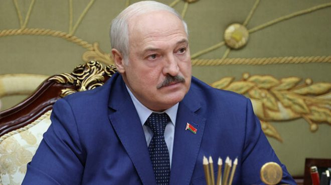 Лукашенко: Минск не останется в стороне в случае начала войны в Донбассе