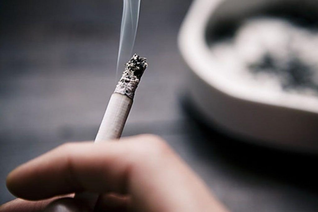 Каждый пятый человек в мире старше 35 лет умирает от последствий курения – МОЗ