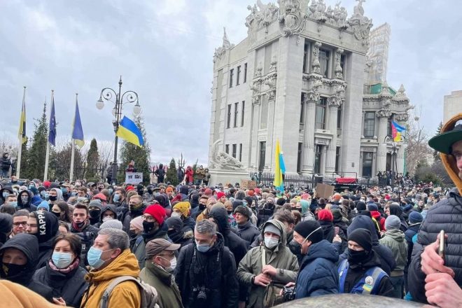 Протесты под ОП: эксперт рассказал, ждать ли нового Майдана в Киеве