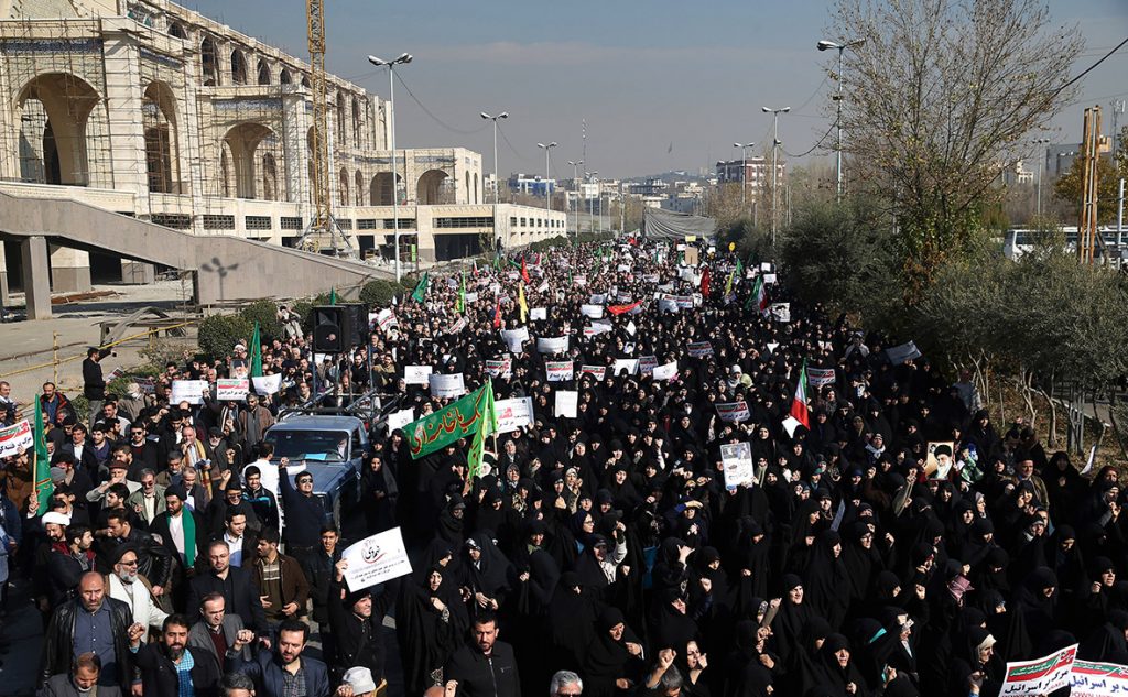 В Иране начались массовые протесты из-за нехватки воды (ВИДЕО)