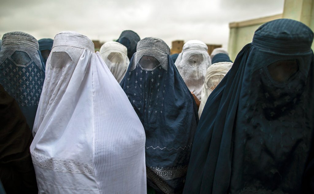 Талибы запретили женщинам съемки в телесериалах, а мужчинам &#8212; обнажать тело