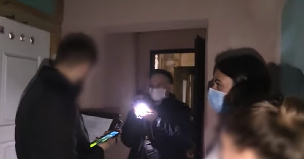 На Троещине в Киеве ревнивец во время пьянки зарезал оппонента (ВИДЕО)