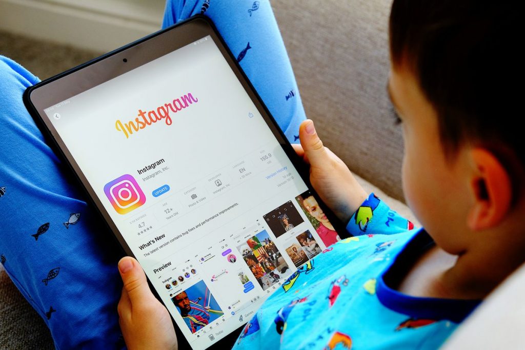 В США проверяют действия Instagram из-за привлечения в соцсеть детей