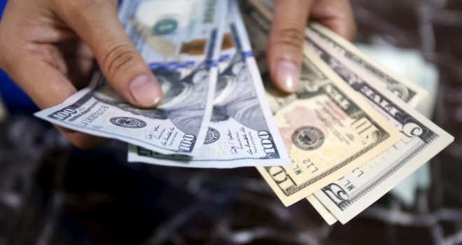 Экономист спрогнозировал курс доллара до конца 2021 года