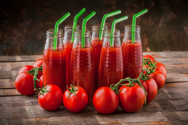 Нутрициолог рассказала об опасности томатного сока