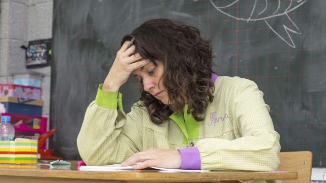 Около 400 невакцинированных педагогов отстранили от работы на Закарпатье (ВИДЕО)