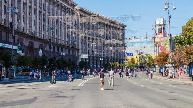 Кличко: на Майдане Независимости заменят брусчатку