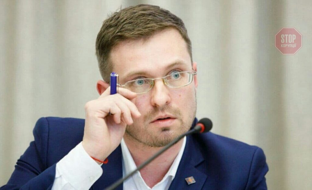 Кузин назвал количество умерших после вакцинации украинцев