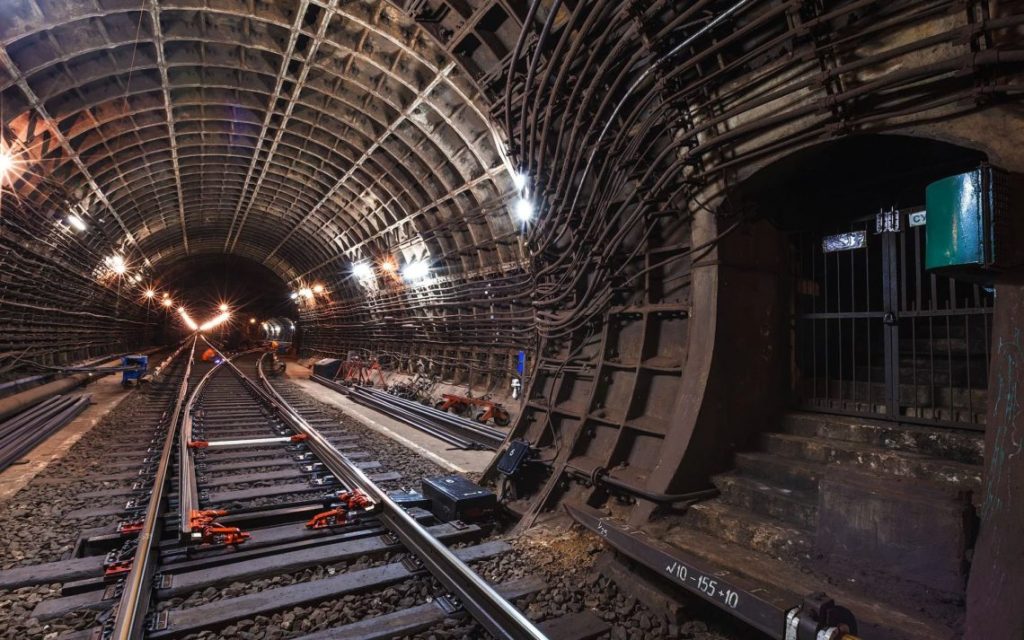 Киевский метрополитен признал срыв строительства метро на Виноградарь и расторг договор с подрядчиком