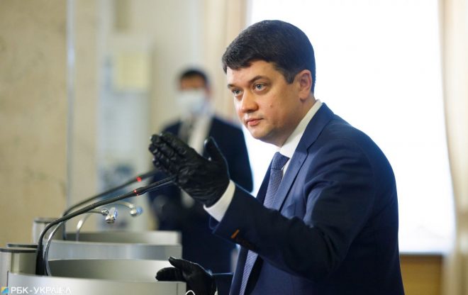 Эксперт оценил политические перспективы Разумкова