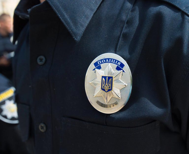 В Одесской области лейтенант под «кайфом» покусал полицейского