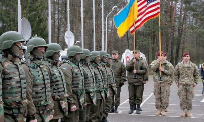 Политолог: Украина превратилась в геополитический «балласт» для США