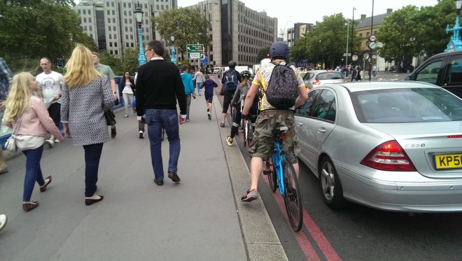 Полиция не будет стремиться штрафовать всех нарушителей на велодорожках &#8211; эксперт