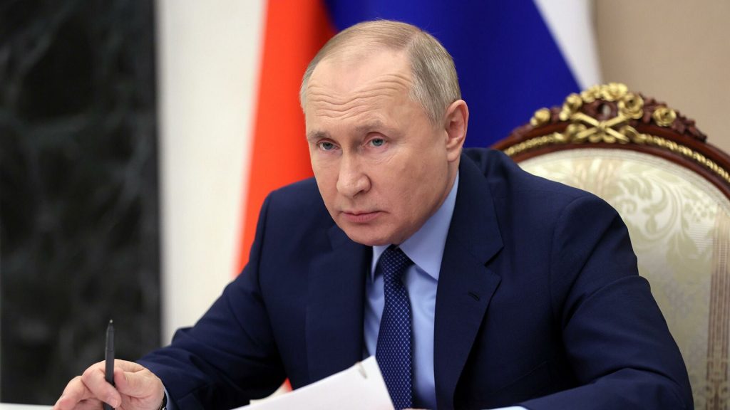 Путин готов обсуждать с Зеленским двусторонние отношения