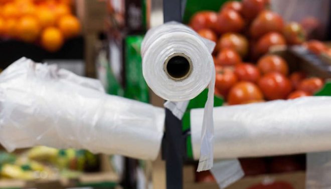 Эксперт оценил эффективность действия закона «Об ограничении обращения пластиковых пакетов на территории Украины»
