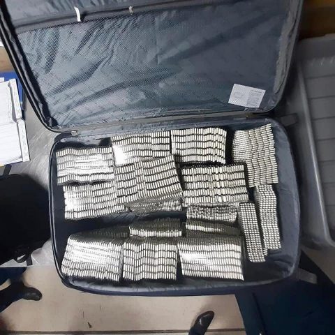 В «Борисполе» задержали иностранца с чемоданом наркотиков (ФОТО)
