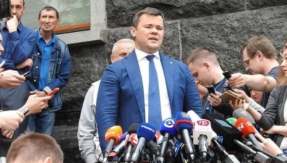 Андрей Богдан назвал поведение Зеленского в отношениях с Путиным дипломатической катастрофой