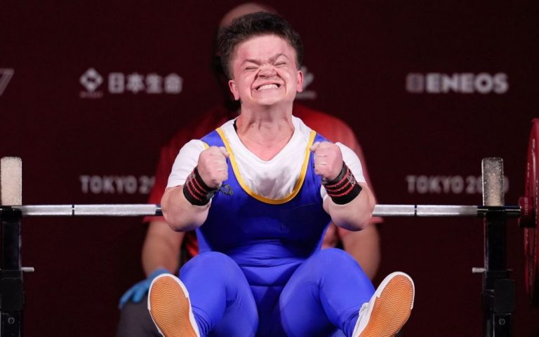Украинская паралимпийка с мировым рекордом выиграла чемпионат мира по паверлифтингу (ФОТО, ВИДЕО)