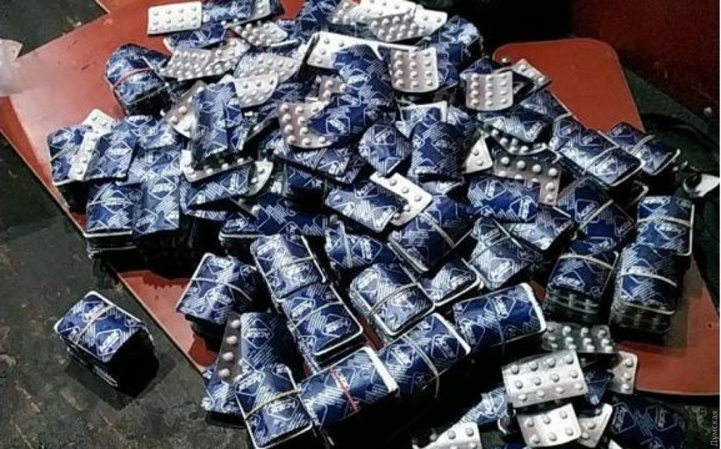 В Одесской области провели обыски о крупной контрабанде наркотиков (ФОТО)
