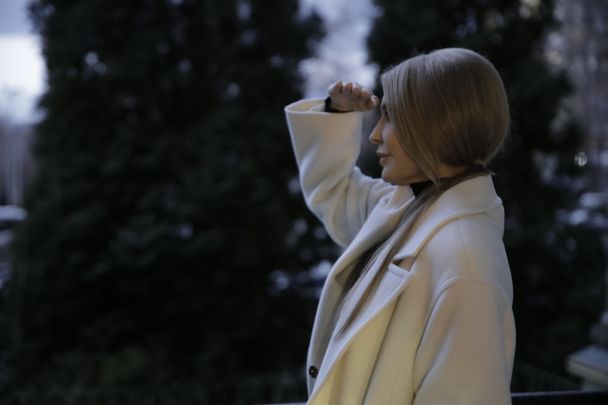 Юлия Тимошенко в белом пальто поделилась романтическими снимками (ФОТО)