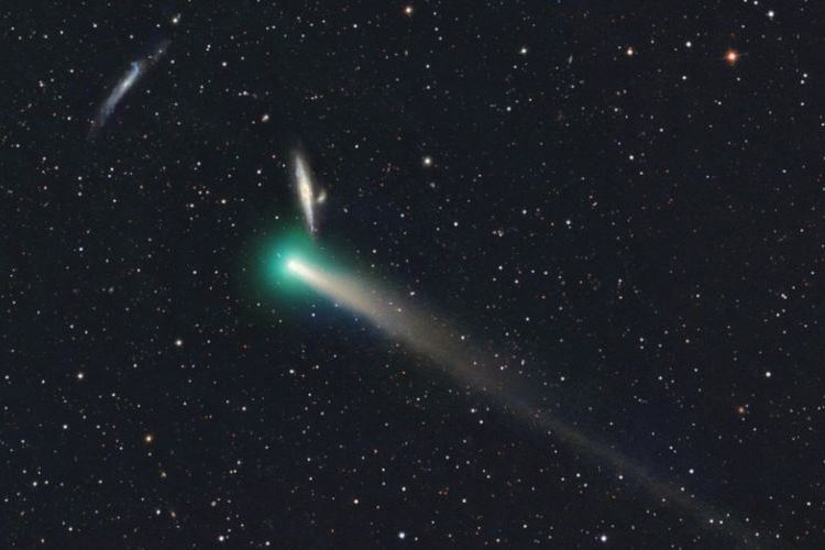 Астрономы сообщили о максимальном сближении Земли с кометой Леонарда