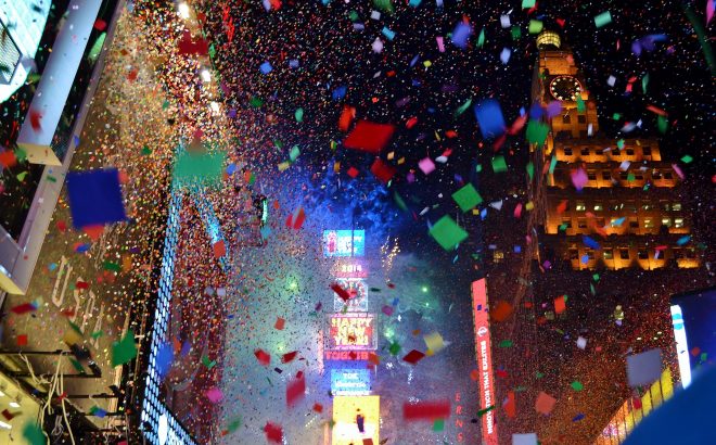 В разных странах мира уже начали праздновать 2022-й Новый год
