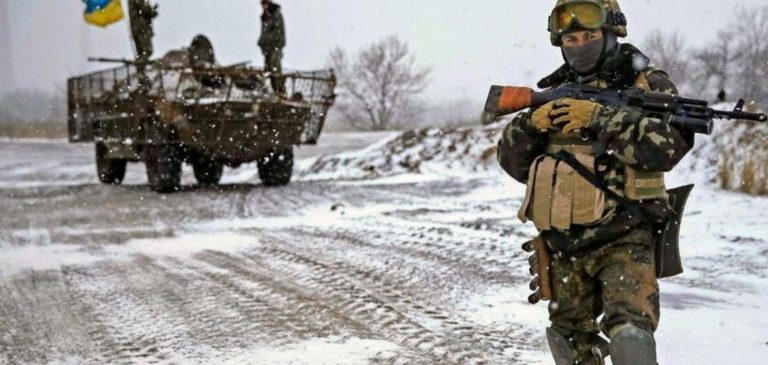 За день в зоне ООС позиции ВСУ обстреляли три раза: ранен военный