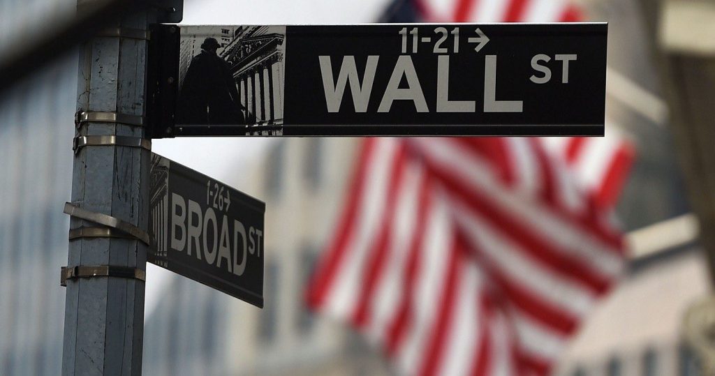 Фондовый рынок США рухнул на новостях об Омикроне