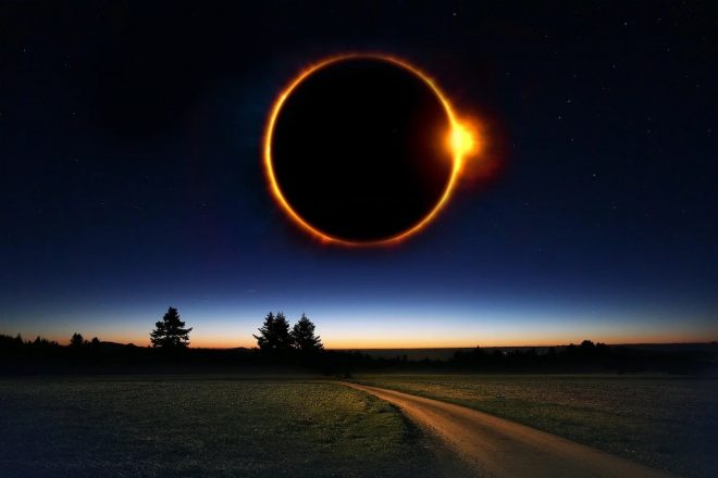 Огненное кольцо: NASA показало уникальное солнечное затмение