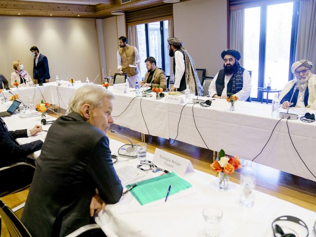 В Осло завершились переговоры с талибами о предоставлении гуманитарной помощи (ФОТО)