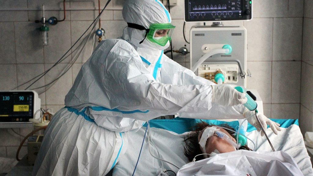 Коронавирус в Украине: за сутки выявили более 32 тысяч новых случаев COVID-19