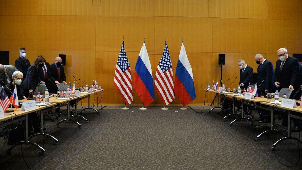 Политолог дал оценку заявлению Кремля о «позитиве» в переговорах с США